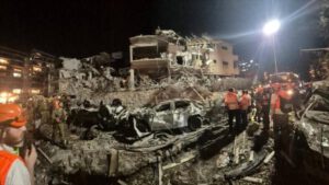 İran, hassas füzelerle İsrail’de 150’den fazla hedefe ulaştı!